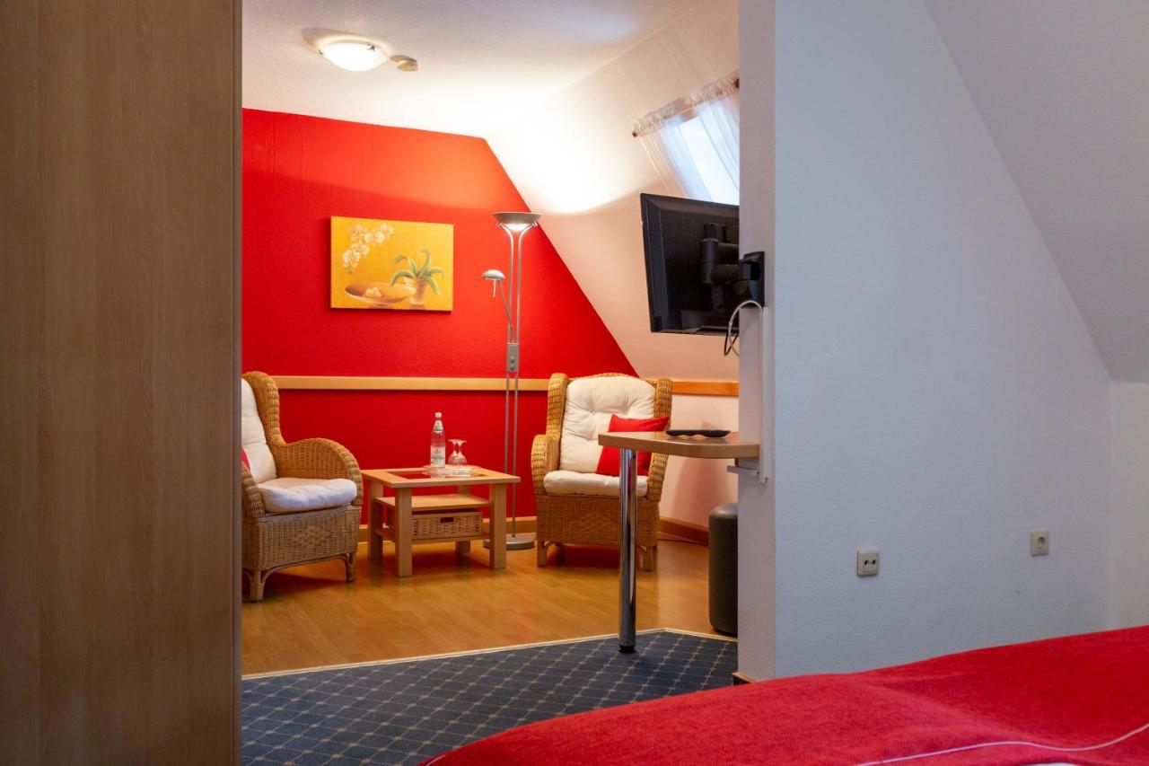 Landgasthof May Willanzheim Экстерьер фото